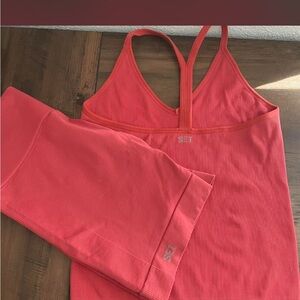 Women's Coral Set active set